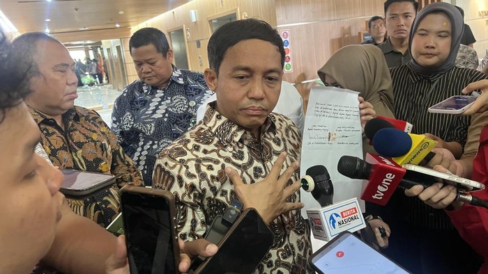 Buntut Panjang OTT Bupati Kuansing: Menhut Raja Juli Buka Suara Usai Pertemuan Sebelum Operasi KPK