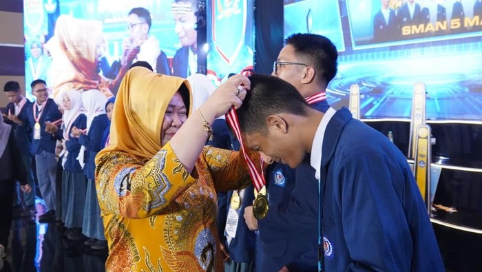 SMAN 5 Makassar Siap Wakili Sulsel di LCC Empat Pilar Tingkat Nasional