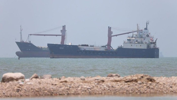 AS-Iran Mulai Berunding di Swiss, Selat Hormuz Ditutup Lagi