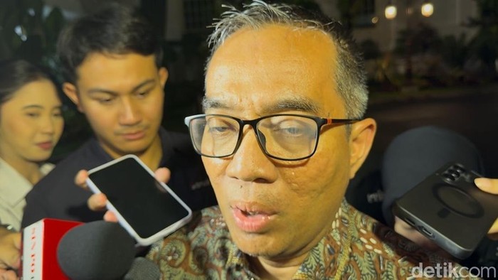 Mendikti Lapor ke Prabowo soal Persiapan SDM Industri Hilirisasi