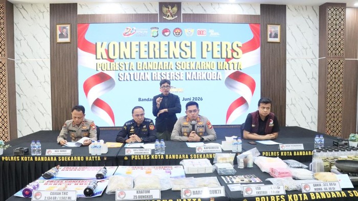 Polres Soetta Bongkar Pabrik Vape Ganja di Vila Bali, 3 WNA Dijerat