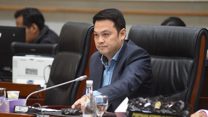 Tingkat Kepercayaan Publik terhadap Polri Capai 82,4%, DPR: Terus Hadir Jadi Pengayom