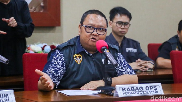 Polri Ungkap Modus Loloskan Perusahaan Tak Layak di Proyek Pabrik Gula Situbondo