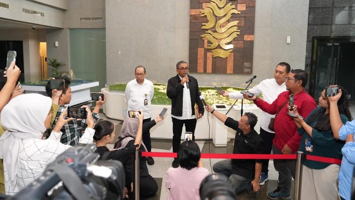 KemenPU Bantah Tuduhan APBN Dipakai Biayai Wisata Menteri dan Keluarga ke AS