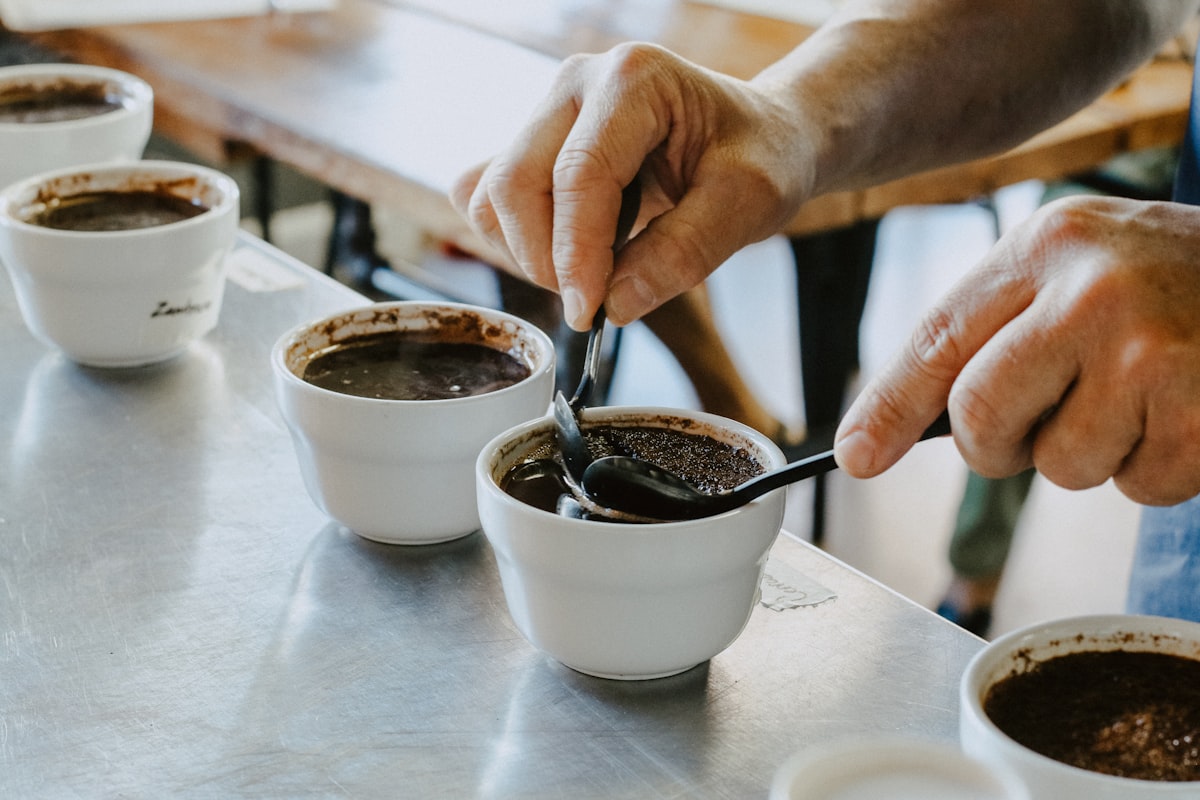 Mencicipi kopi di kedai favorit sambil bekerja atau berbincang tentu menyenangkan. Namun, di balik s