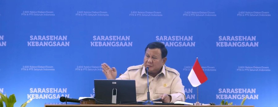 Prabowo Terima Daftar Usulan dan Pertanyaan Para Profesor di Penutupan Sarasehan KSTI 2026