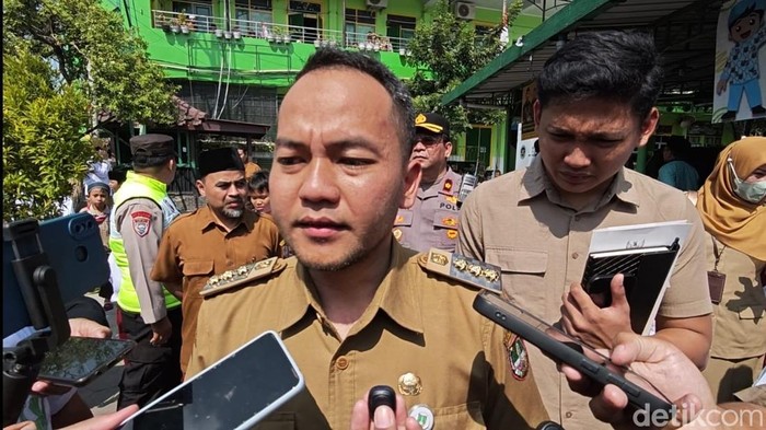 Respati Ardi Akui Siap Salah usai Ditegur Gerindra Soal Baliho HUT Jokowi