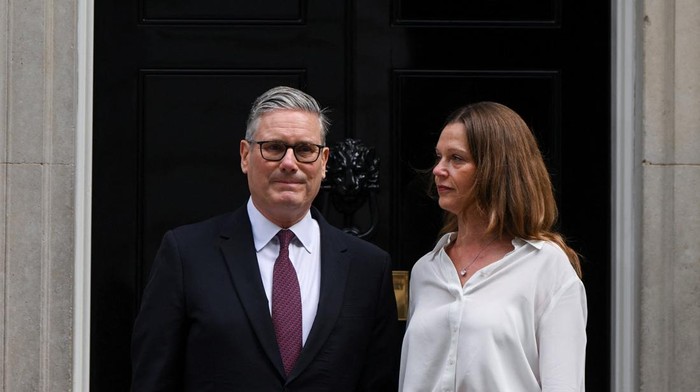 Keir Starmer Mundur: Akhir Pahit PM Paling Tidak Populer di Era Modern