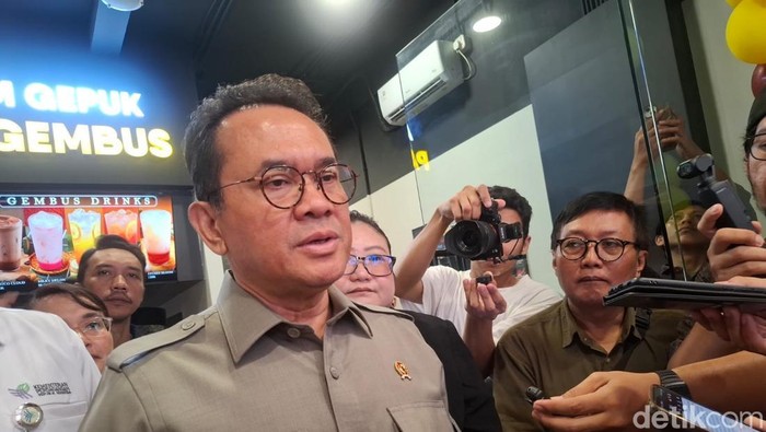Mendag Buka Peluang Bulog & ID Food Kuasai Distribusi Minyakita