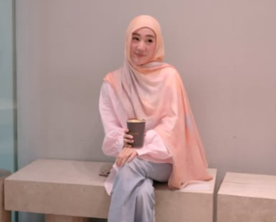 Larissa Chou Pilih Kedamaian, Tak Peduli Kebohongan yang Disebar Usai Gugat Cerai Ikram Rosadi