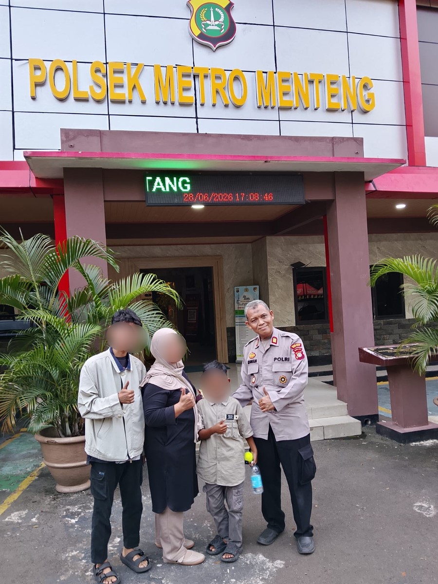 Respons Cepat Polisi Temukan Bocah 8 Tahun yang Terpisah dari Ibu di HI