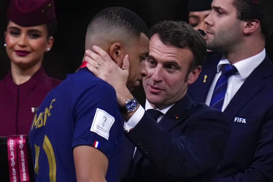 Kecaman Keras Mbappe dan Publik Prancis terhadap Serangan Rasis Senator Paraguay