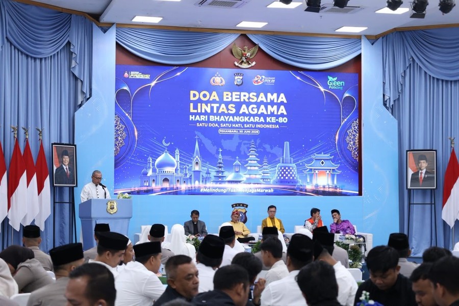 Polda Riau Gelar Doa Lintas Agama Jelang Hari Bhayangkara ke-80