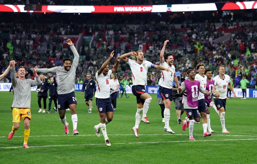 Kemenangan Dramatis Inggris di Azteca Harus Dibayar Mahal dengan Aklimatisasi Minim dan Teror Suporter