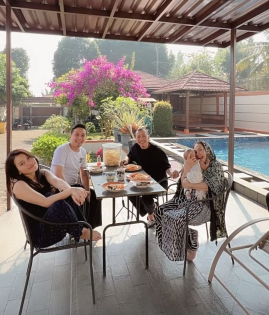 Akhir Pekan Manis Buat Ayu Ting Ting dan Kevin