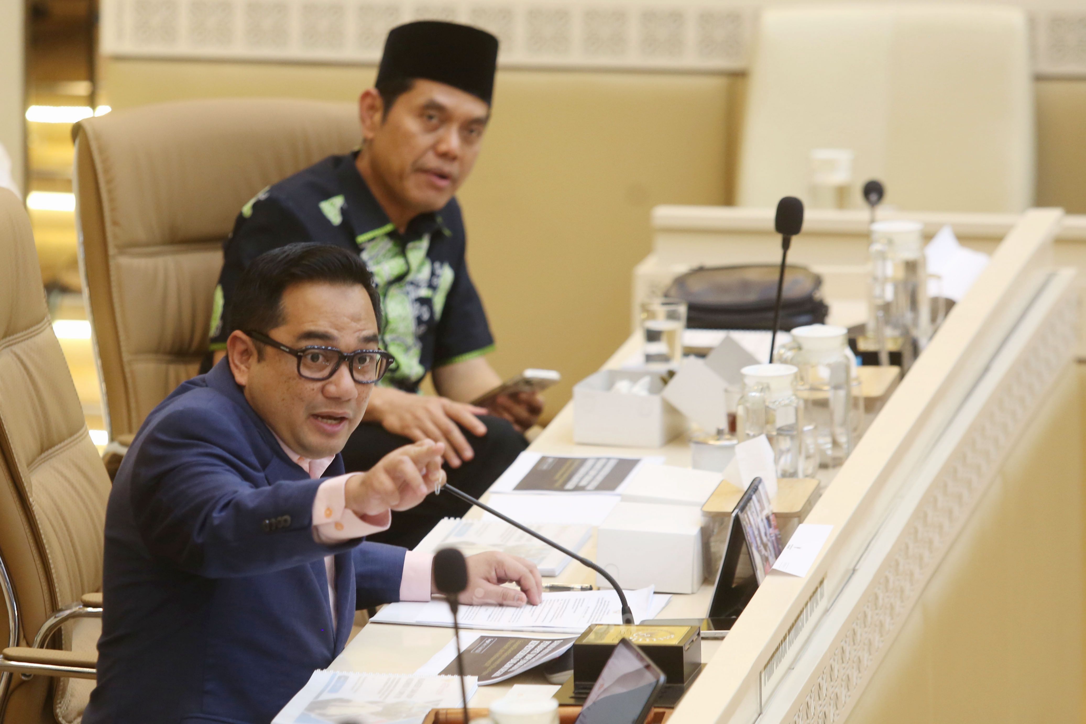 JAKARTA — Pemerintah pusat mulai menggodok rencana besar terkait perubahan kewenangan pengelolaan