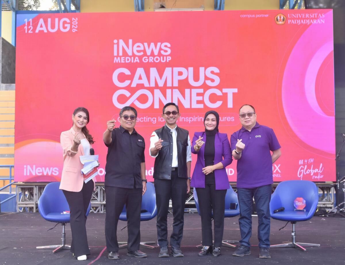 . Kemudahan akses pinjaman online, investasi berbasis aplikasi, serta dompet digital ternyata