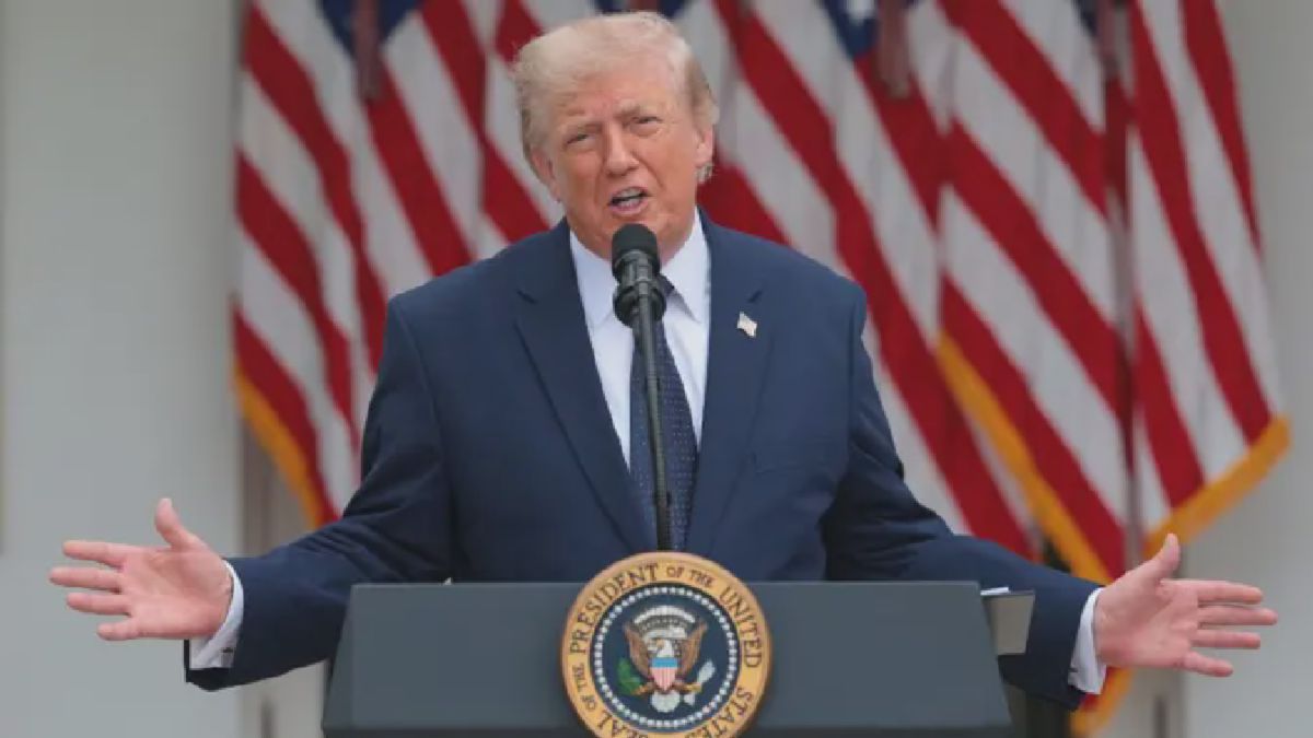 Trump Adakan Makan Siang di Rose Garden Club Gedung Putih