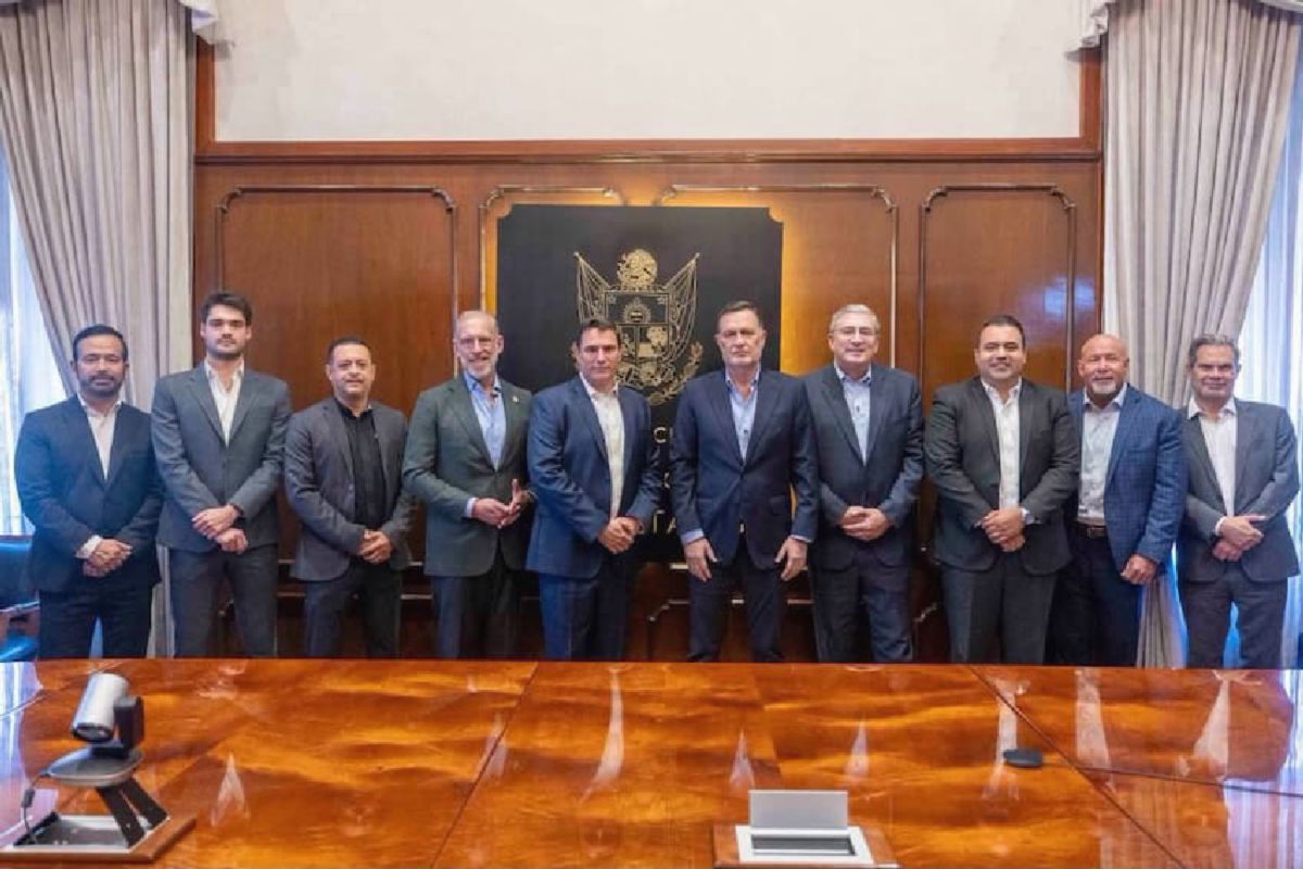Schneider Electric Perluas Pabrik di Querétaro, Ciptakan 4.000 Lapangan Kerja