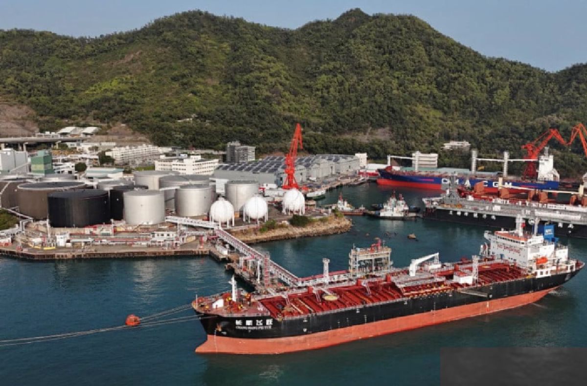 Saudi Aramco Jual 4 Juta Barel Minyak ke China via Fujairah
