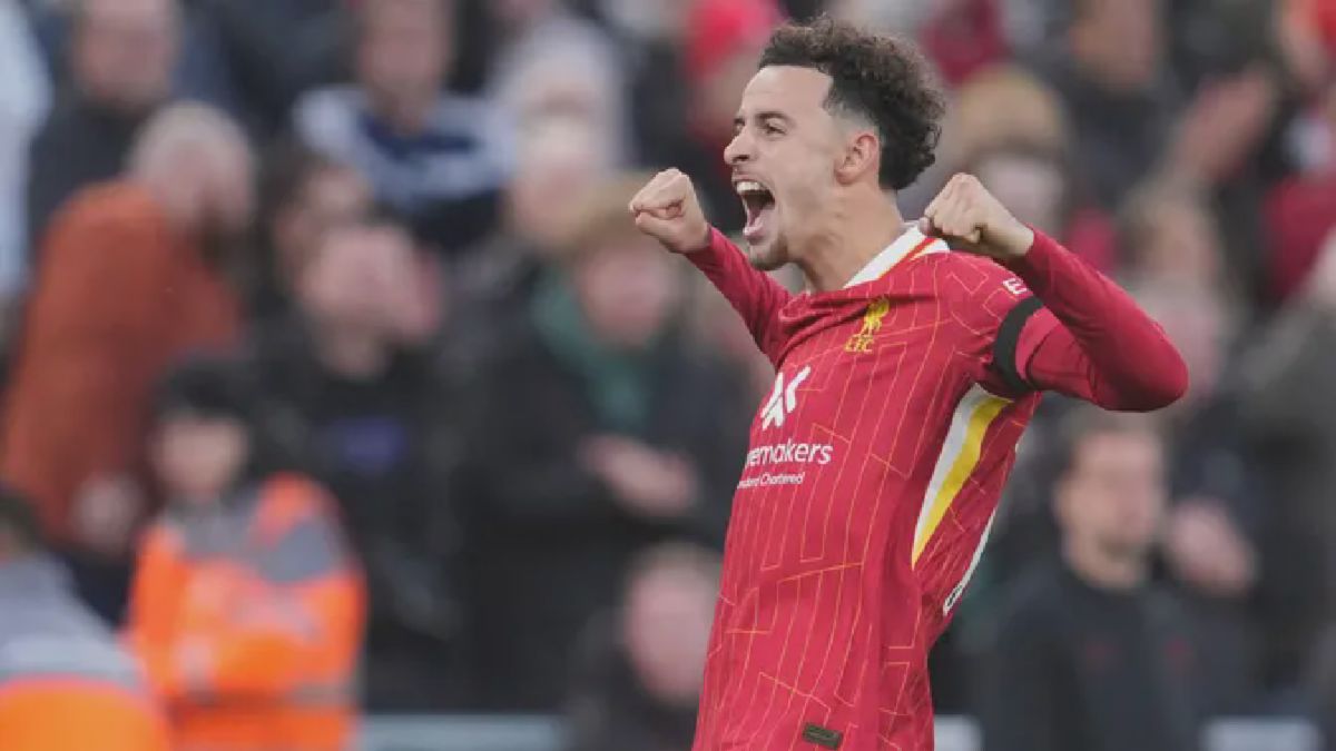 Curtis Jones Jadi Pahlawan Liverpool Saat Bungkam Chelsea