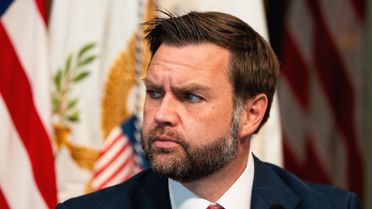 Vance Bocorkan Rencana Bessent Kurangi Utang 40 Triliun Dolar