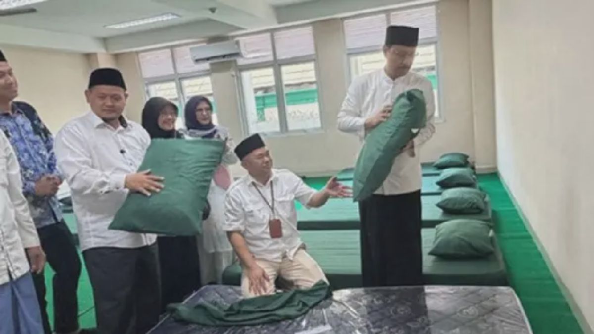 Gus Ipul Cek Kesiapan Kamar Penginapan Peserta Muktamar ke-35 NU